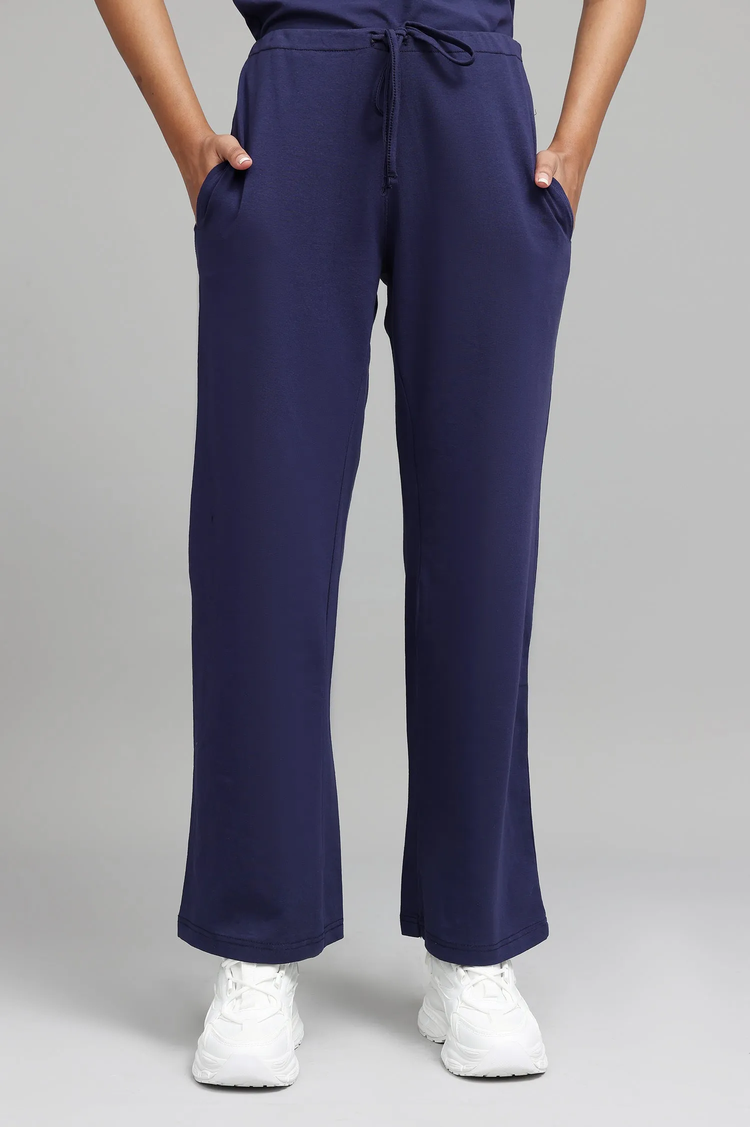 HIGH-STRETCH RELAXED FITNESS TROUSERS-NAVY
