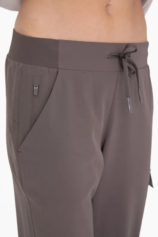 High-Waisted Capri Active Joggers