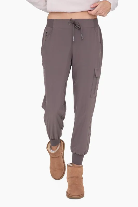 High-Waisted Capri Active Joggers