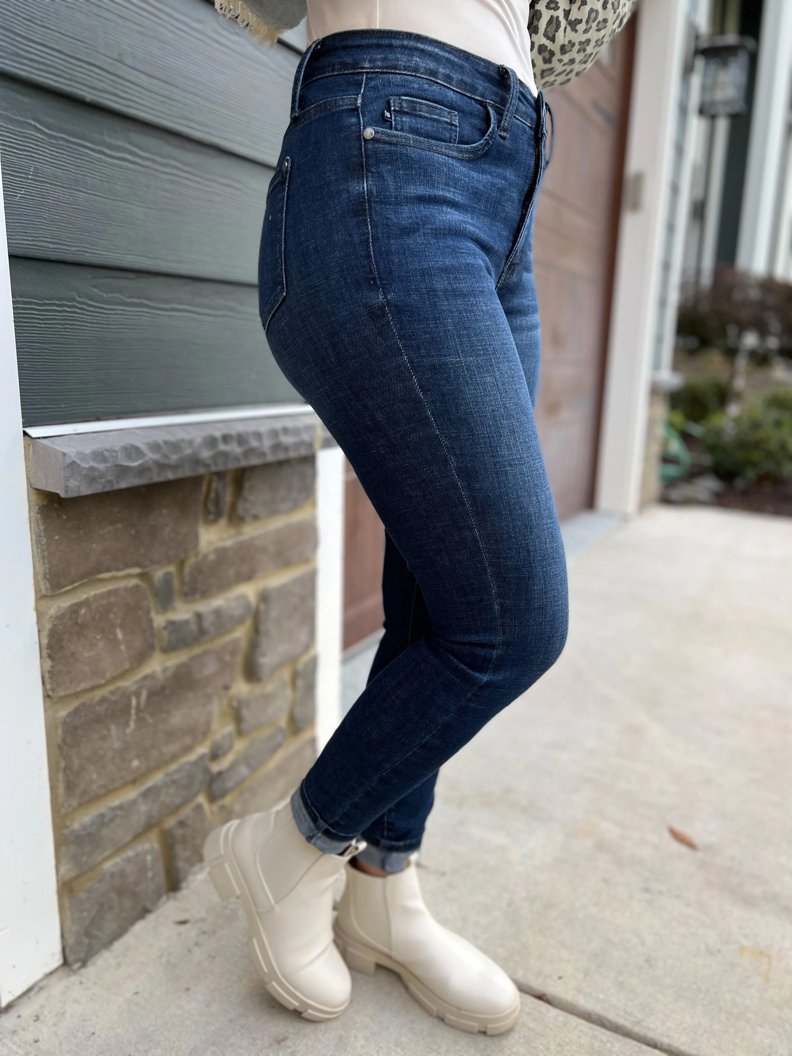 Judy Blue Non-Distressed Super Dark Tummy Control skinny