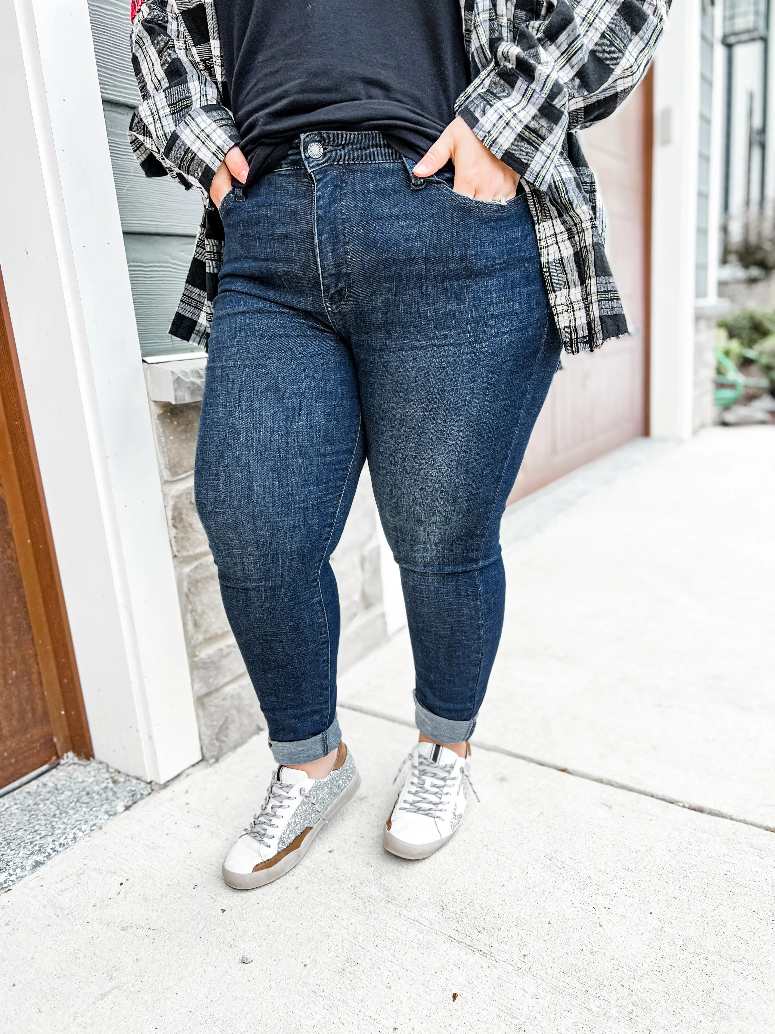 Judy Blue Non-Distressed Super Dark Tummy Control skinny
