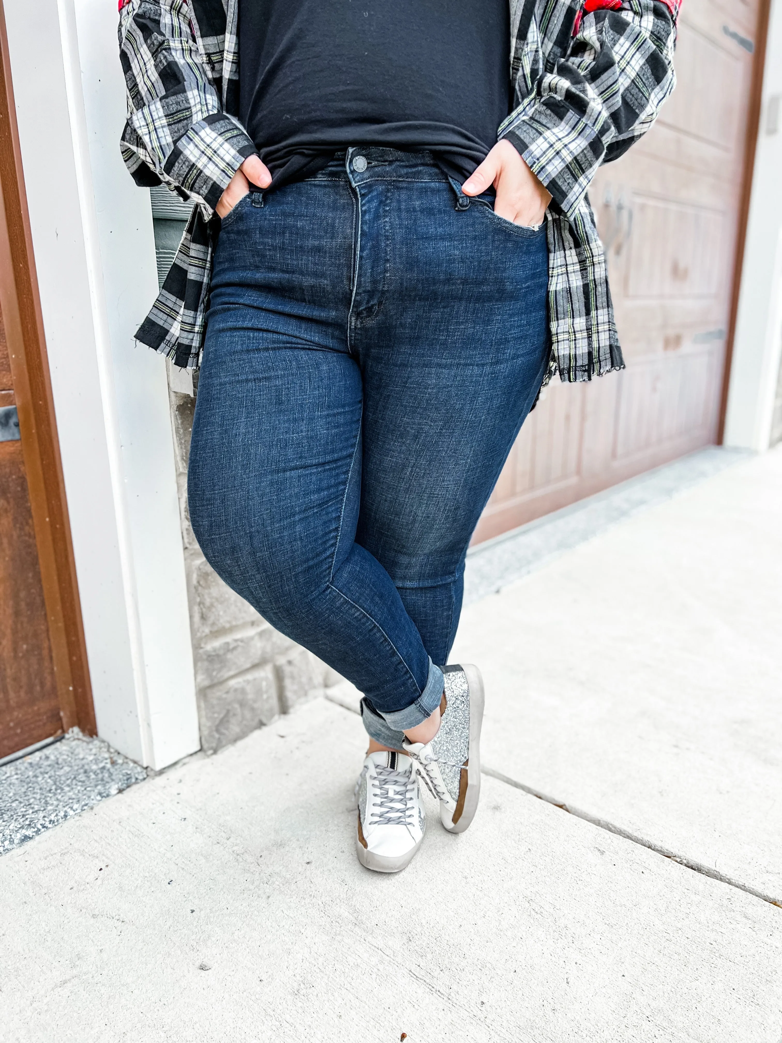 Judy Blue Non-Distressed Super Dark Tummy Control skinny