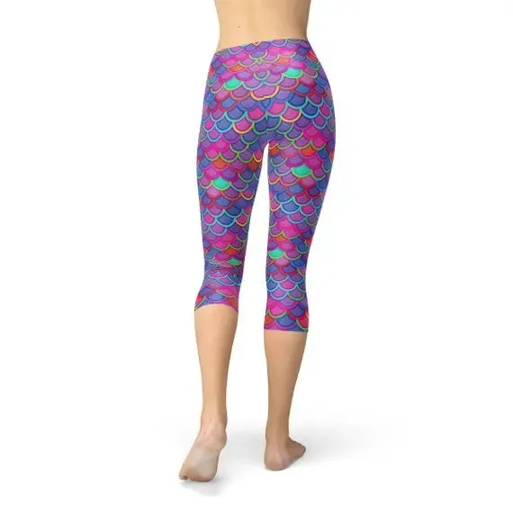 Mermaid Magic Women's Capri Leggings in Charming Lavender and Coral