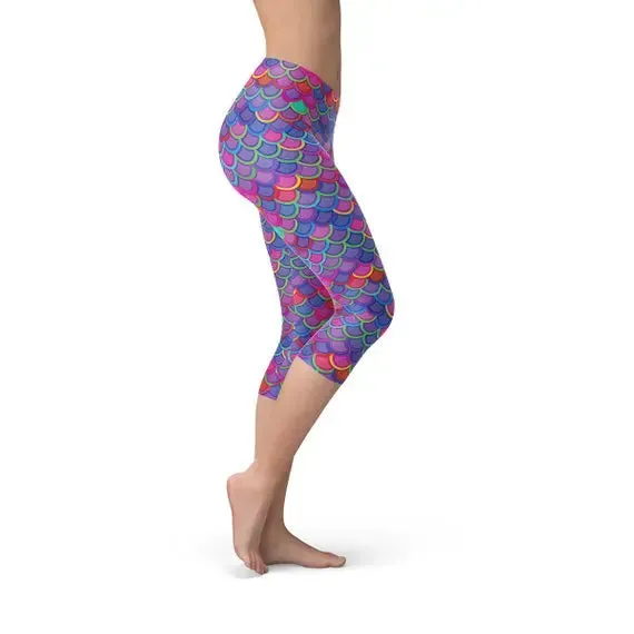 Mermaid Magic Women's Capri Leggings in Charming Lavender and Coral
