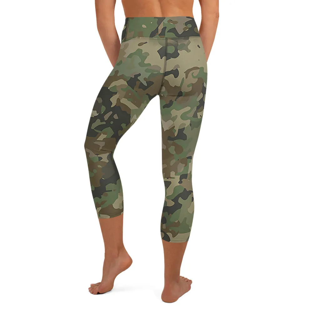 Military print capri for woman