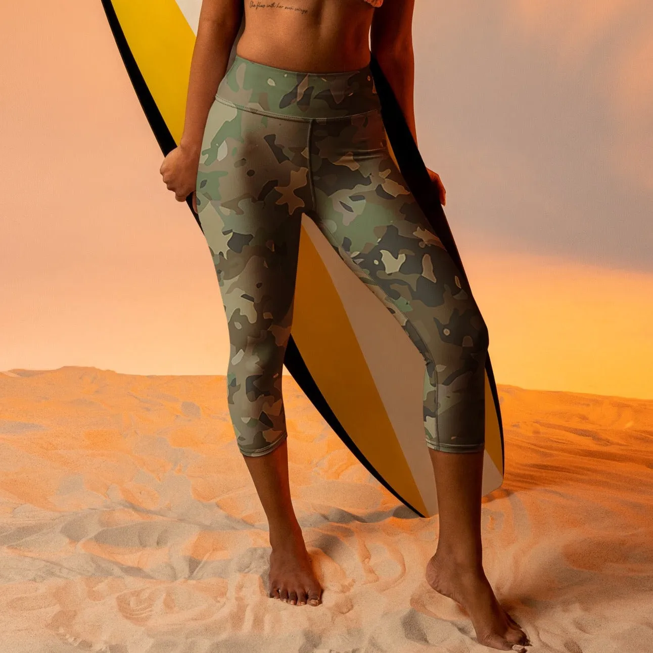 Military print capri for woman