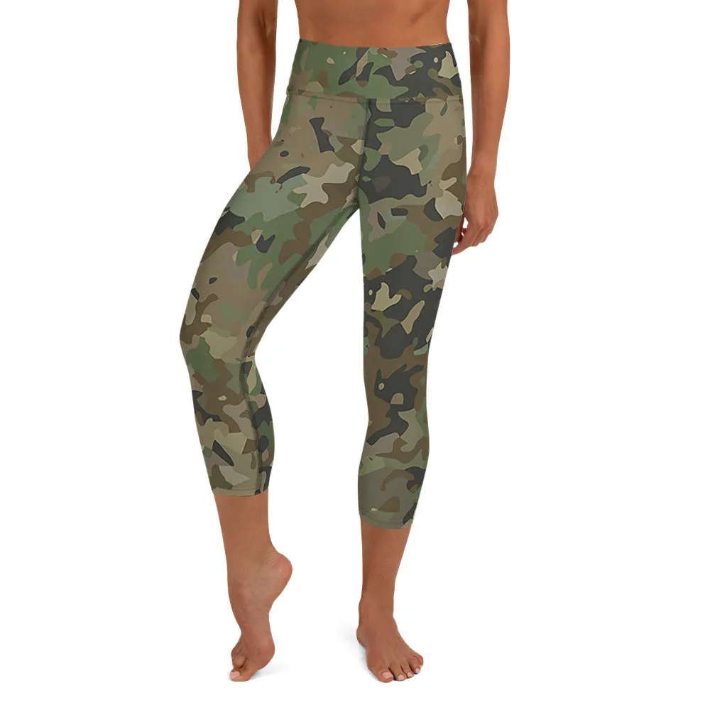 Military print capri for woman