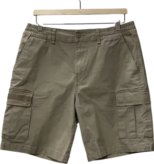 Pull&Bear Green Bermuda Shorts With Multiple Pockets UK 14