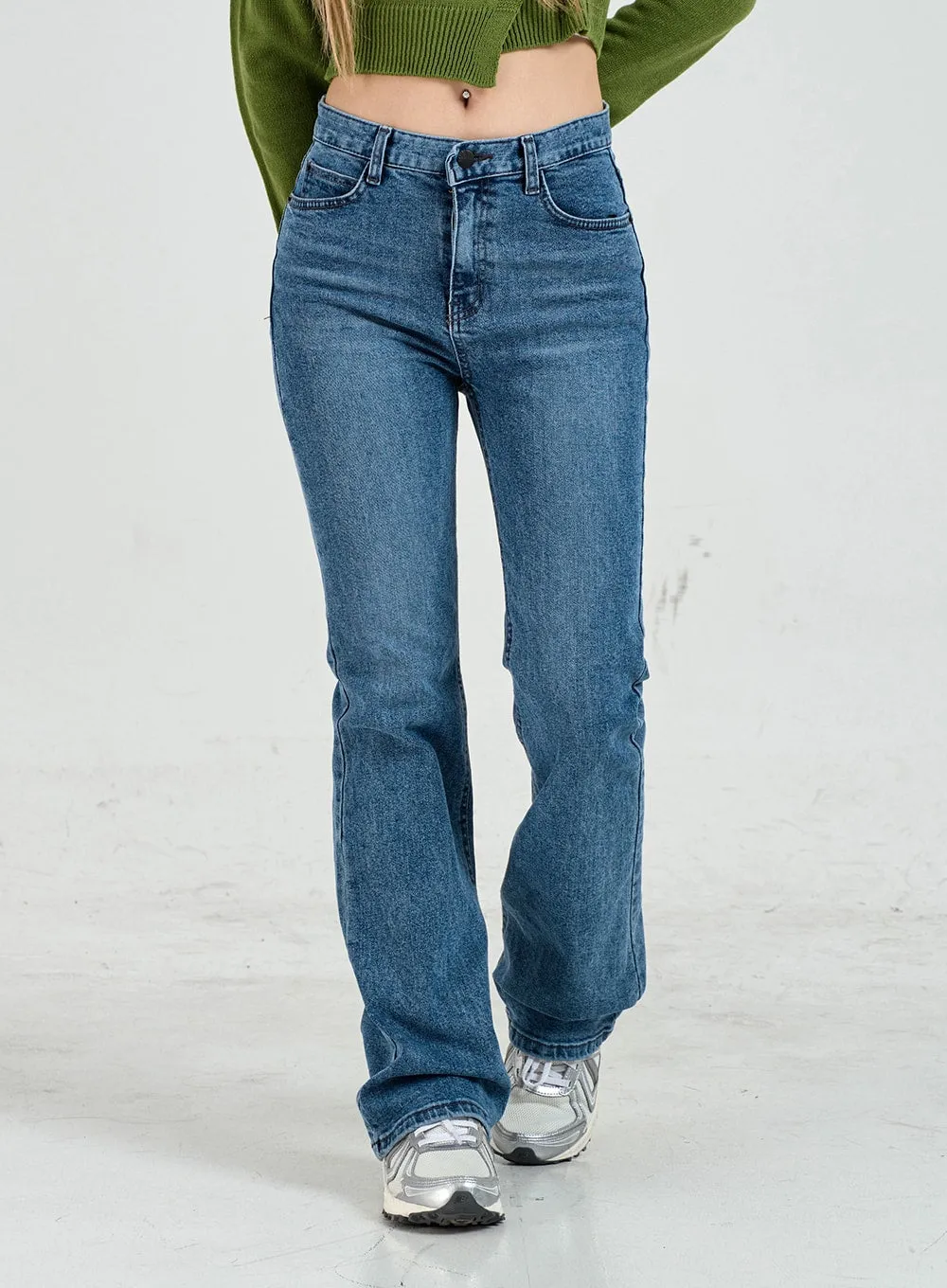 Semi Bootcut Denim Pants CO12