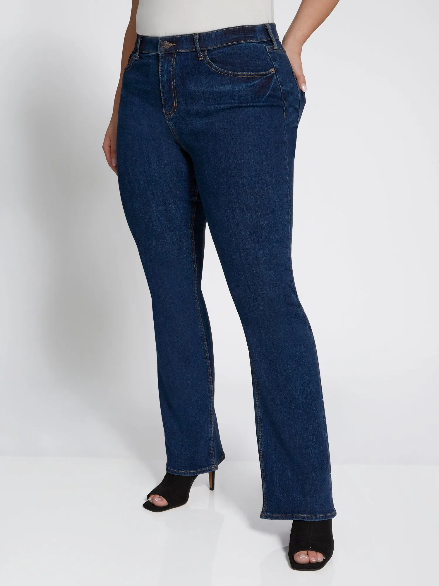 Tall Essential Mid Rise Bootcut Jeans