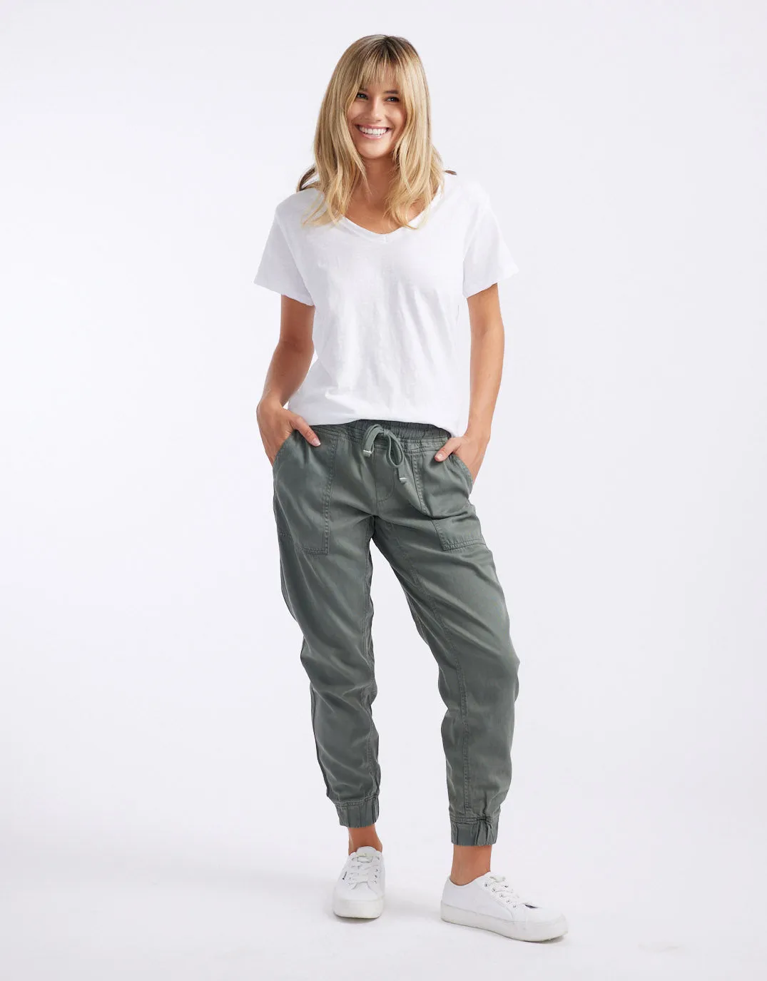 Weekend Utility Pants - Khaki