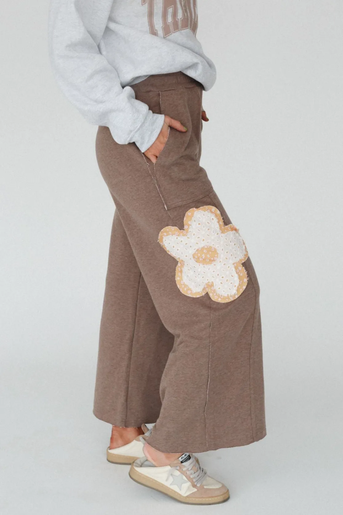 Wild Daisy Patch Pants - Mocha