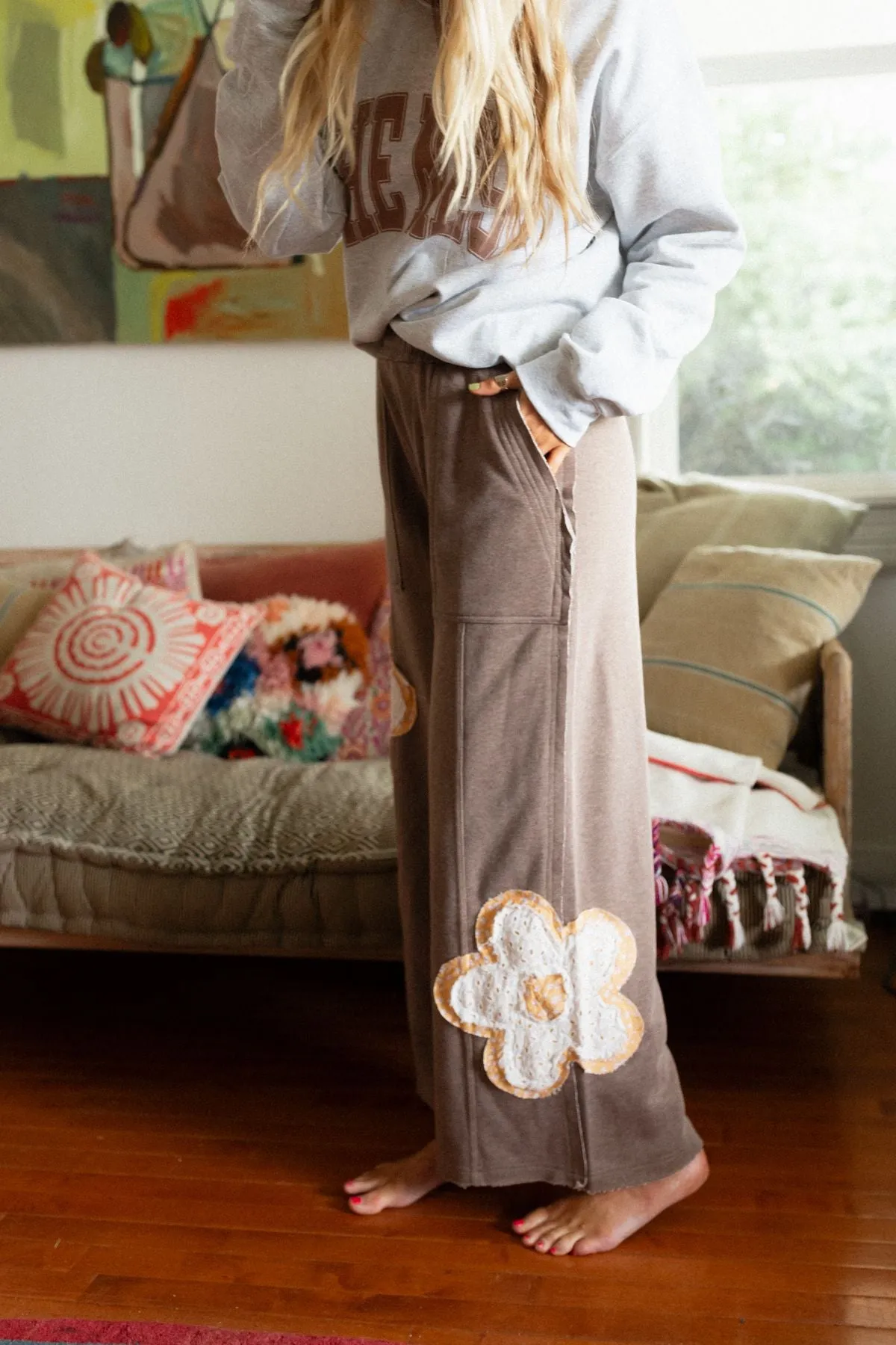 Wild Daisy Patch Pants - Mocha